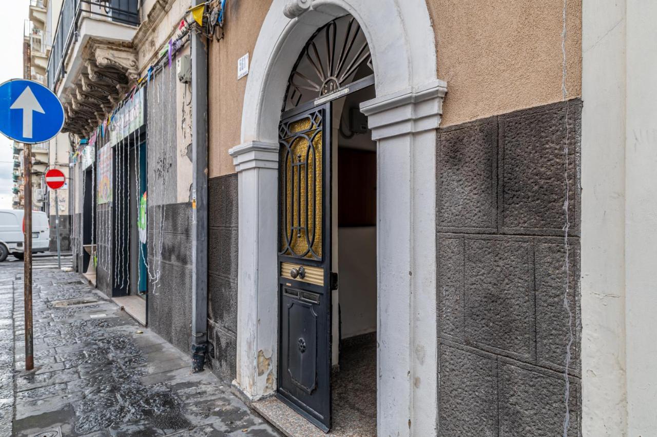 Catania Central And Comfy Apartments Catânia Exterior foto